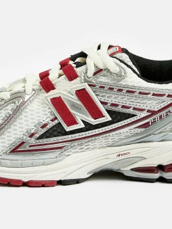 NEW BALANCE 1906R Pour Femmes