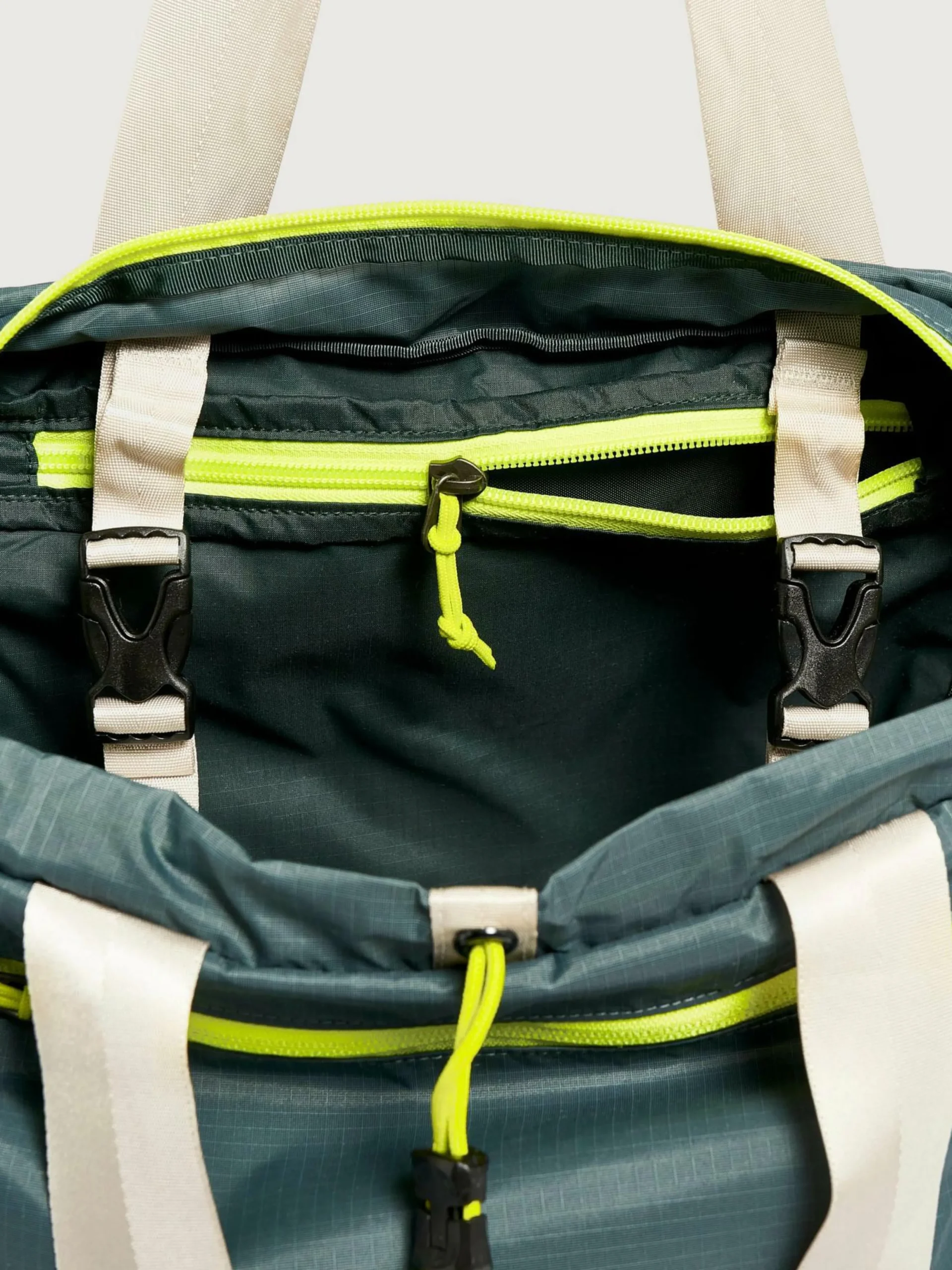 PATAGONIA Sac à Dos Ultralight Black Hole