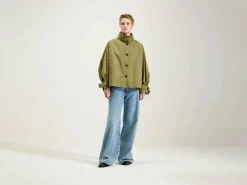 Trench Léger Hubble